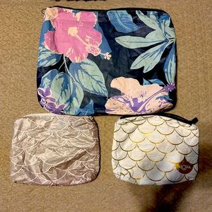 Aloha collection zipper pouch set